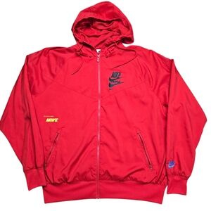 Nike Sportswear Woven Windrunner Jacket Mens size M In Red Full Zip. Read
